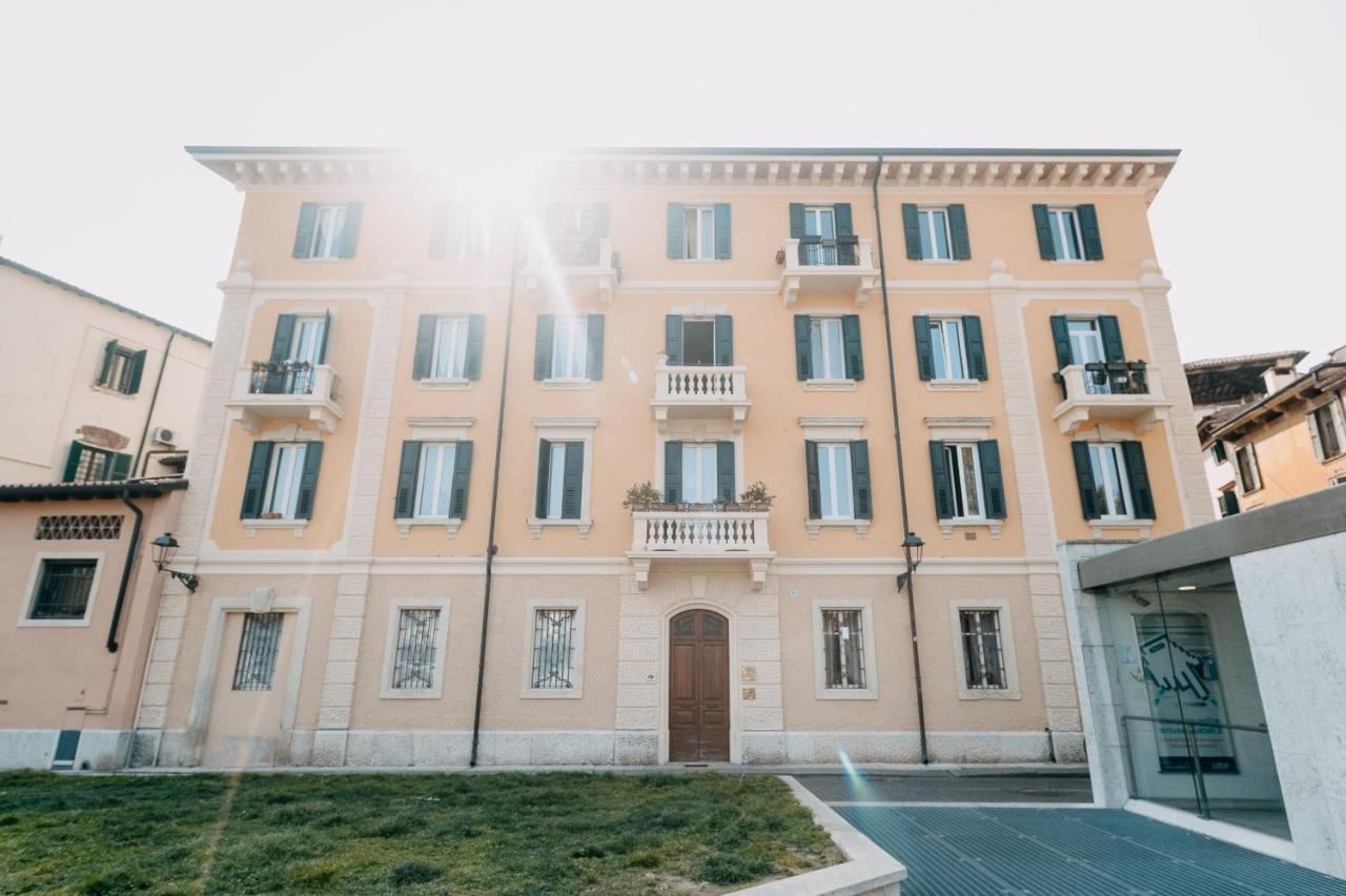 Le Flaneur Vintage B&B Vérone Extérieur photo
